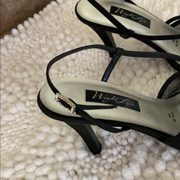 Black sexy heels - Picture 3 of 3